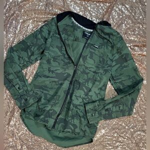 Tony Hawk Green Camouflage Zip-Up Jacket LIKE NEW